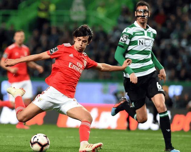 开云体育下载-葡超窗口期再迎强敌，阿贾克斯远射贴柱，主帅态度：赛场秩序良好，球队文化再被提及的简单介绍